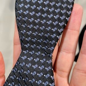 Croft & Barrow bow tie.